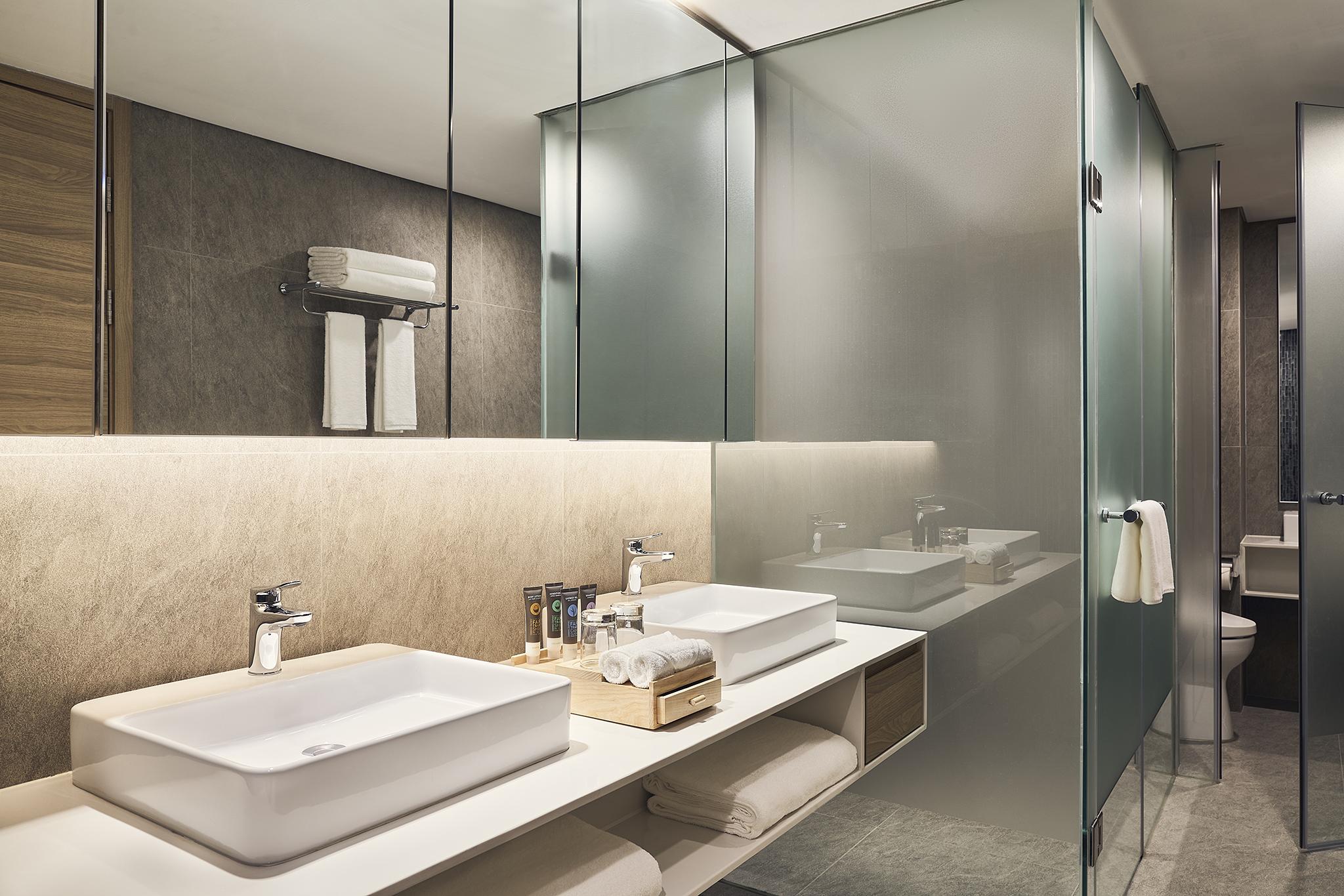 Novotel Hanoi Thai Ha Exterior photo